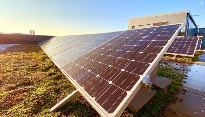 Installationsleitfaden für Flachdach‑Balkonkraftwerke Flachdach‑Balkonkraftwerke